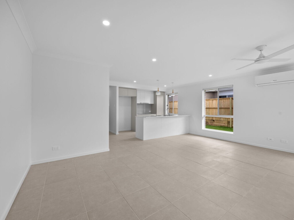 112 Orana Street, Redbank Plains, QLD 4301