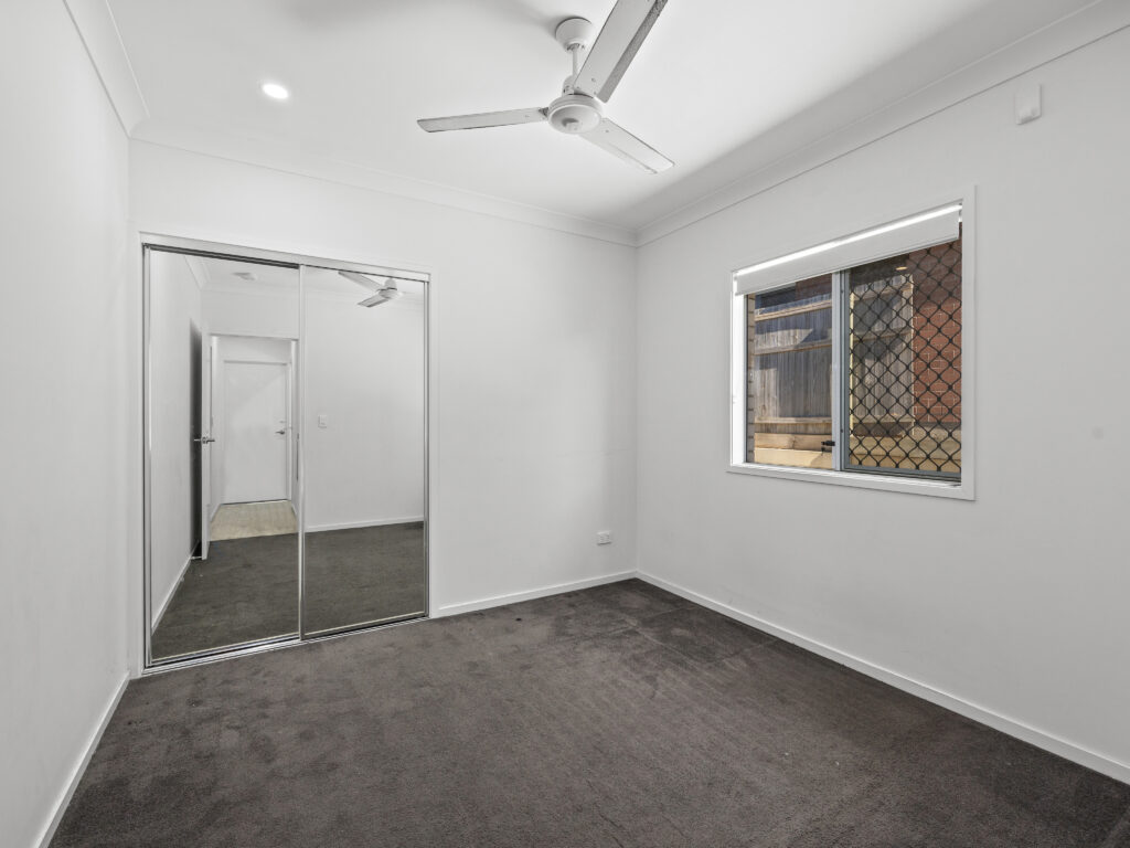 5 Woodward Place, Deebing Heights, QLD 4306