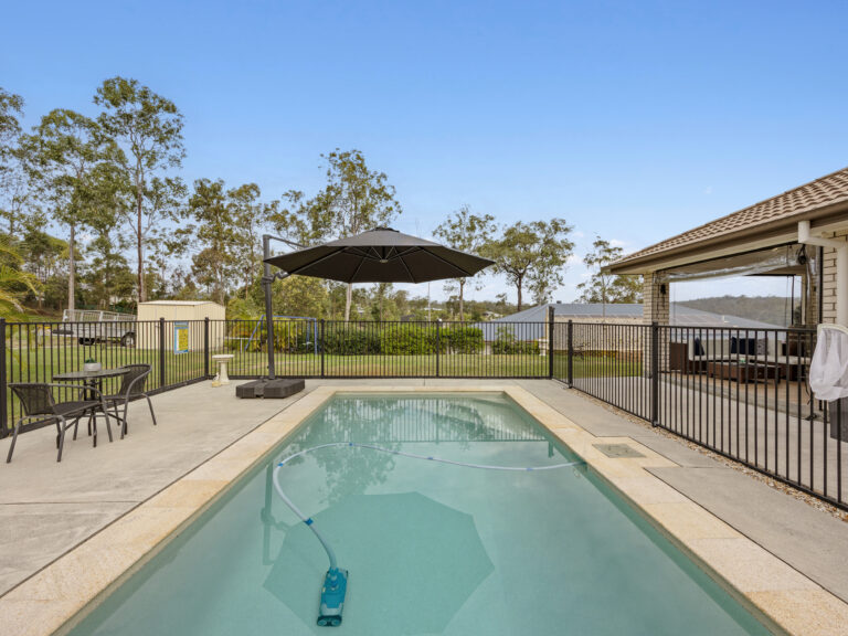 7 Perch Way, New Beith, QLD 4124