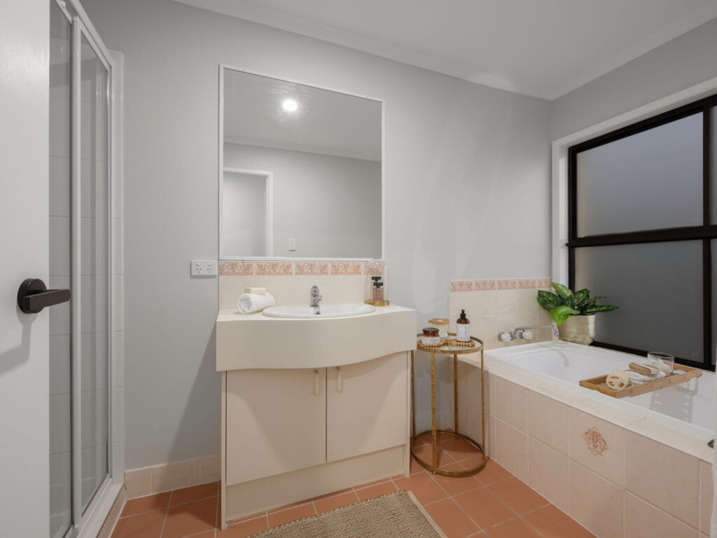 65 Settler Way, Karalee, QLD 4306