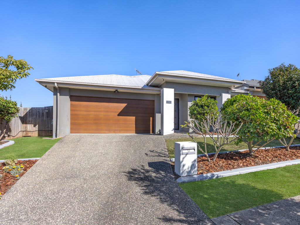 12 Astartea Street, Deebing Heights, QLD 4306