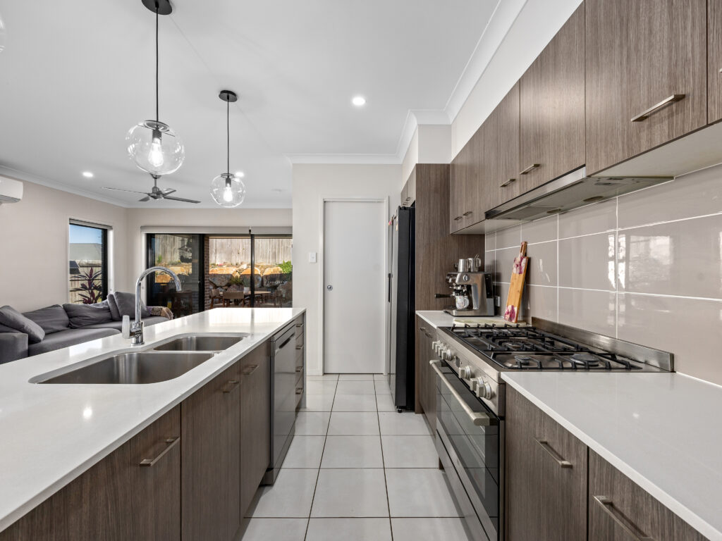 12 Astartea Street, Deebing Heights, QLD 4306