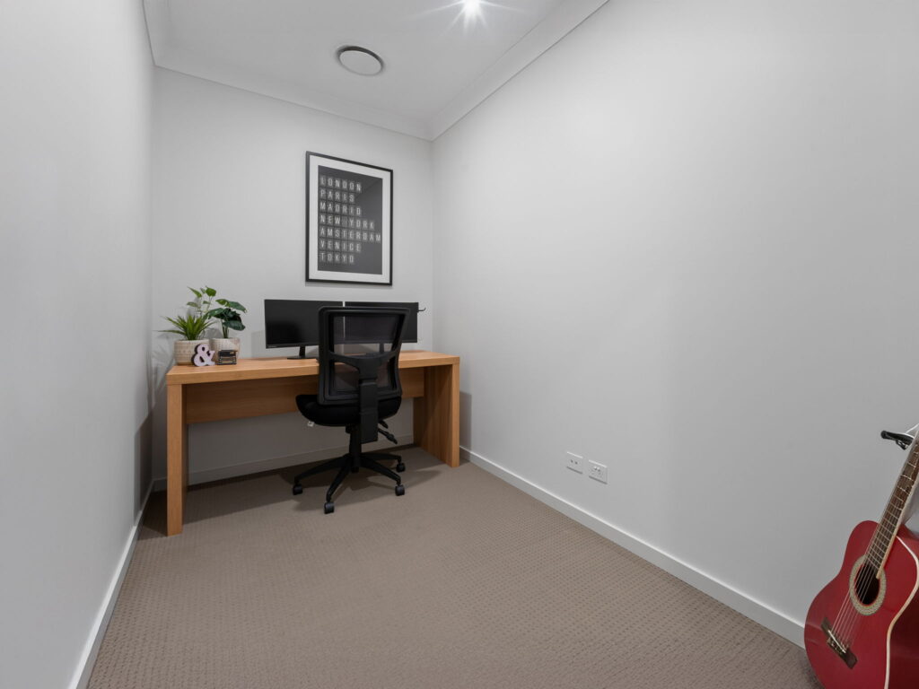 16 Inigo Way, Augustine Heights, QLD 4300