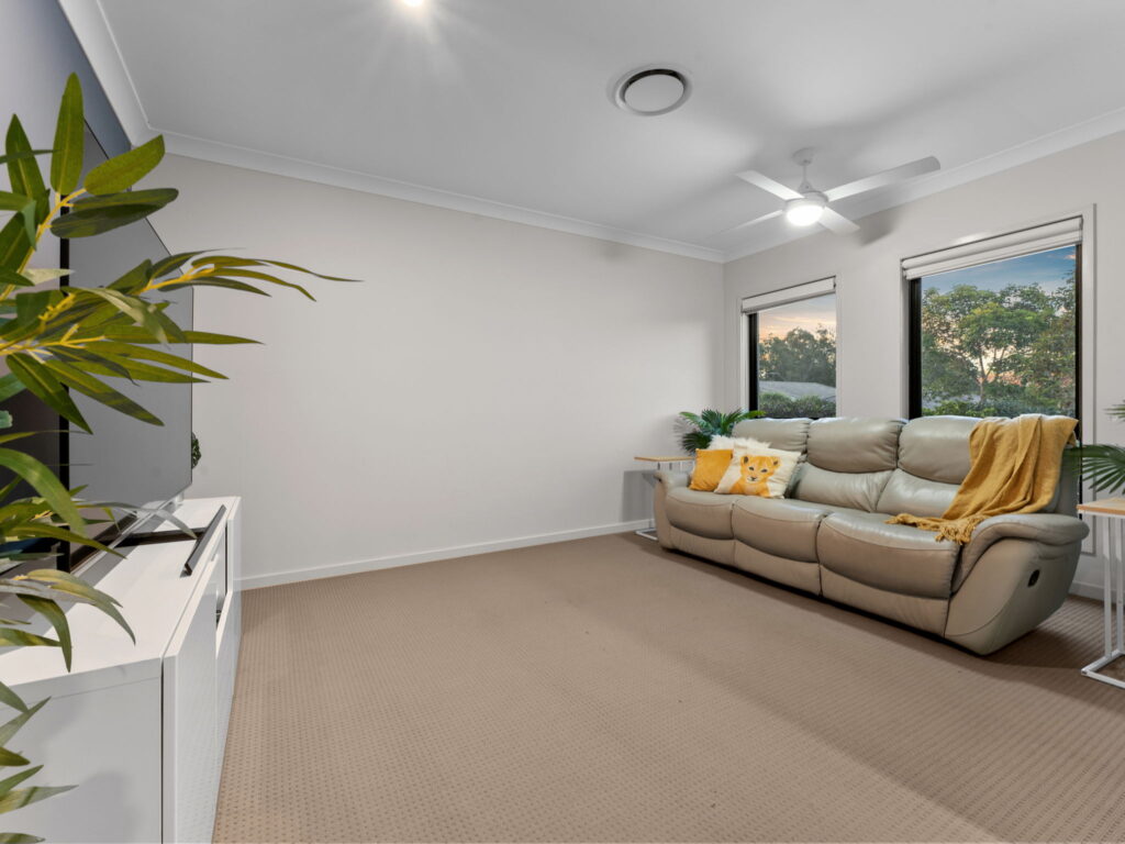 16 Inigo Way, Augustine Heights, QLD 4300