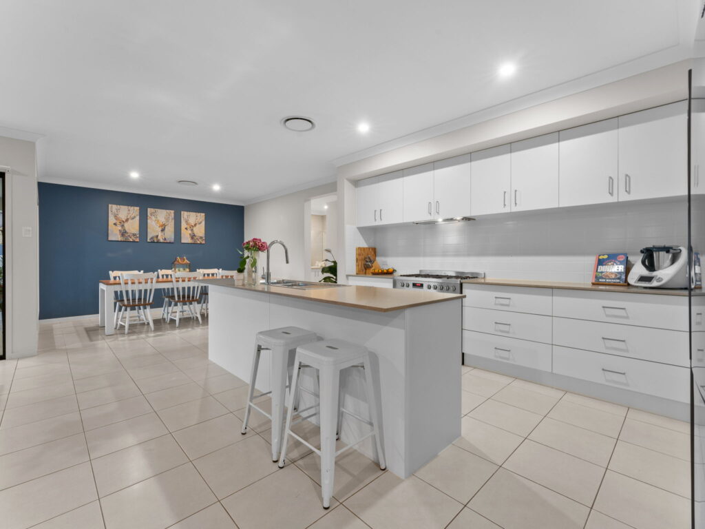 16 Inigo Way, Augustine Heights, QLD 4300