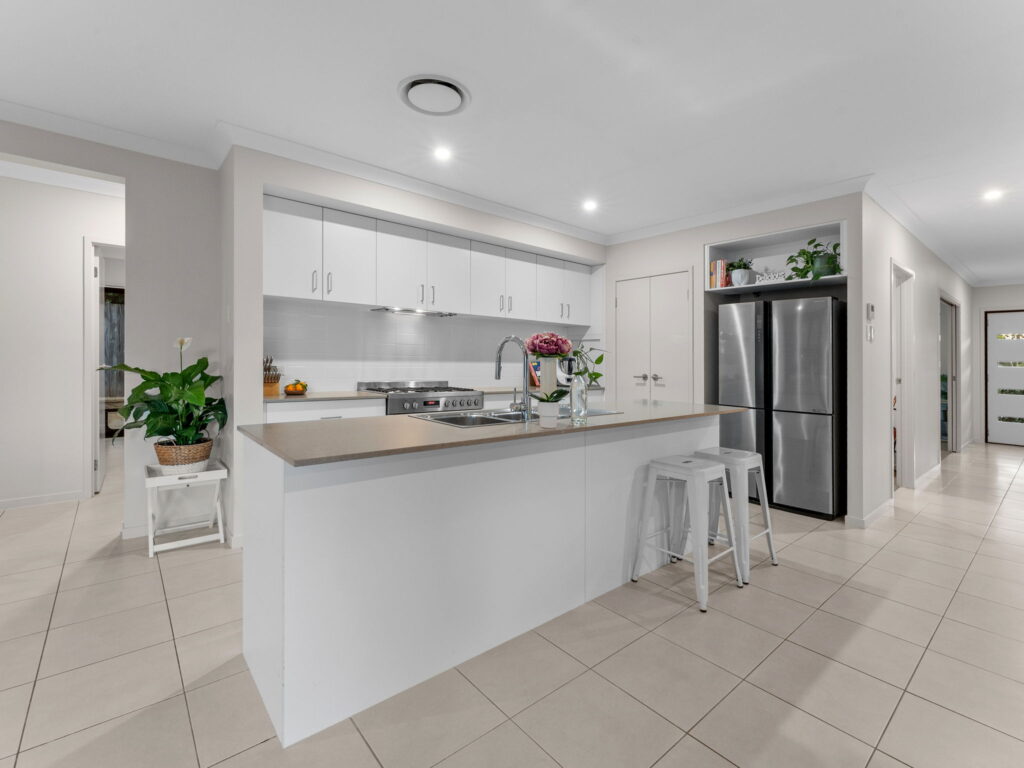 16 Inigo Way, Augustine Heights, QLD 4300