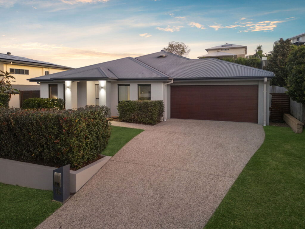 16 Inigo Way, Augustine Heights, QLD 4300