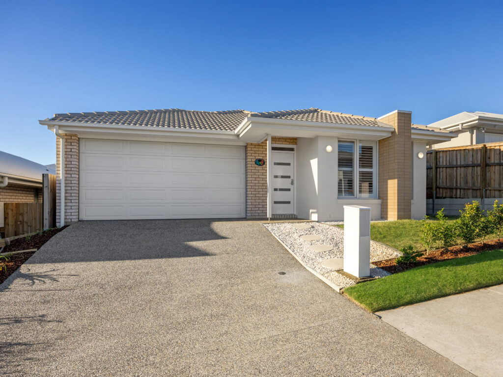 76 Trigona Drive, Ripley, QLD 4306