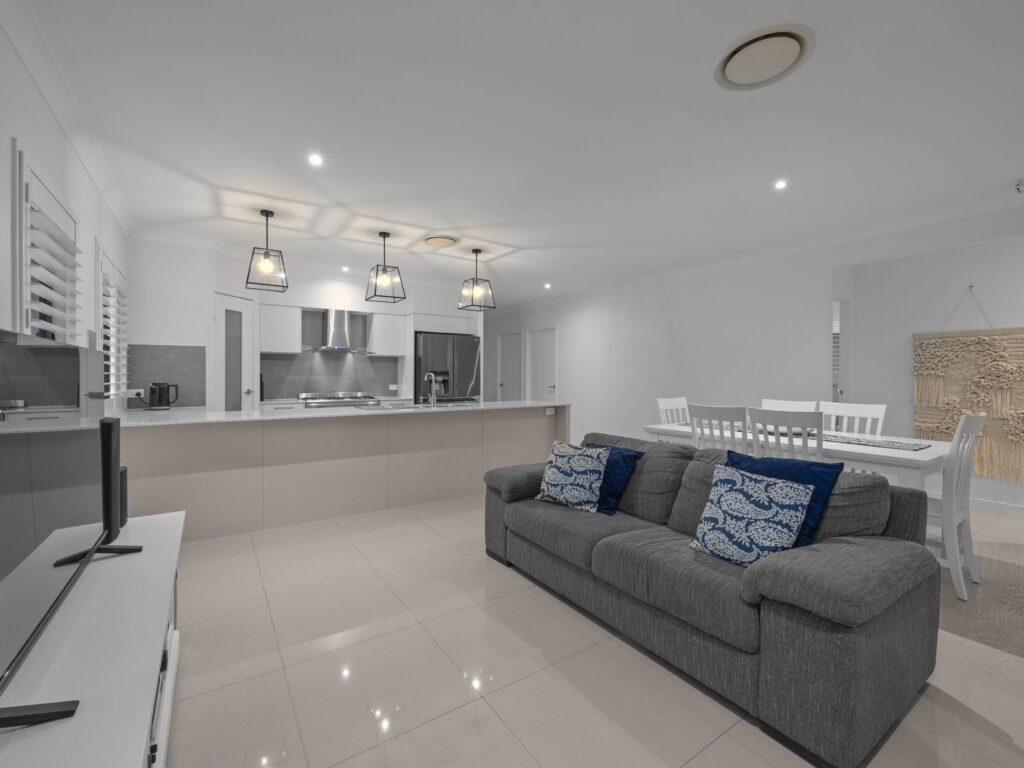 14 Cadoc Street, Augustine Heights, QLD 4300