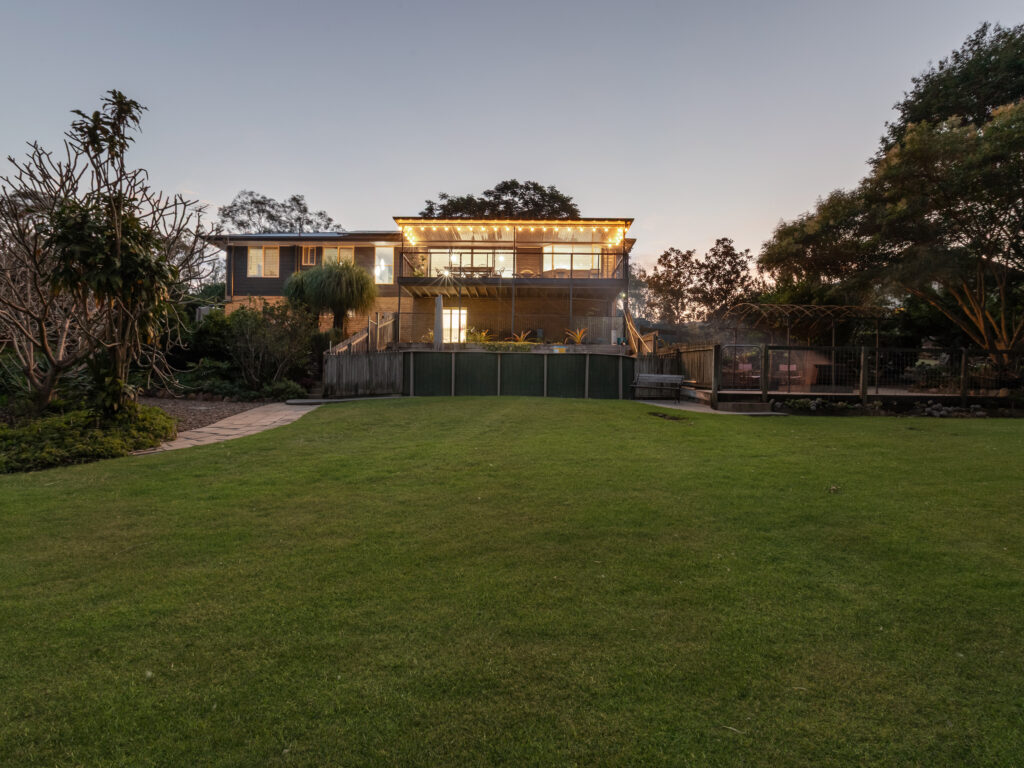 12 Tenville Circuit, Deebing Heights, QLD 4306