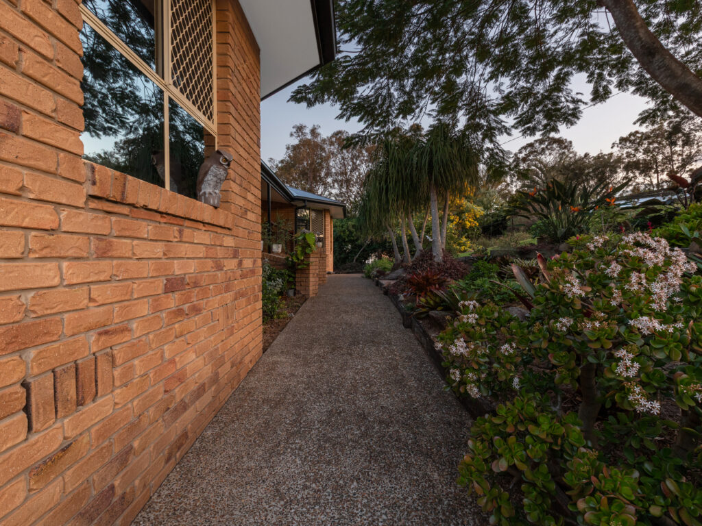 12 Tenville Circuit, Deebing Heights, QLD 4306