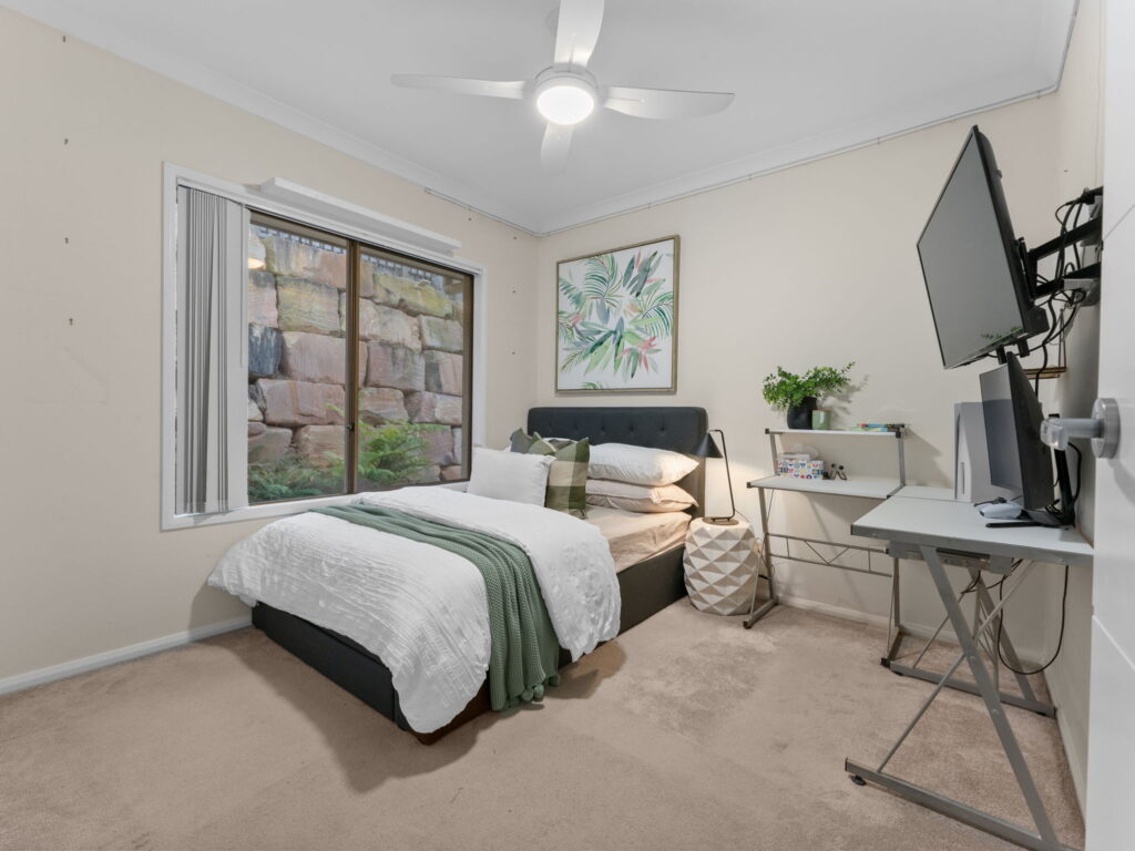 133 Benezet Drive, Augustine Heights, QLD 4300
