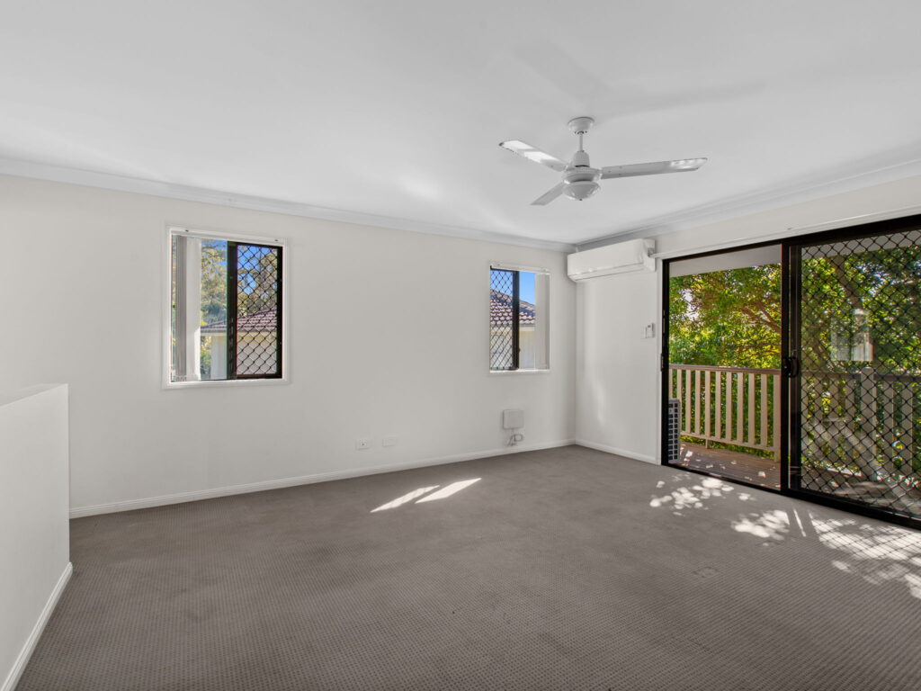 10 Heuer Close, Goodna, QLD 4300