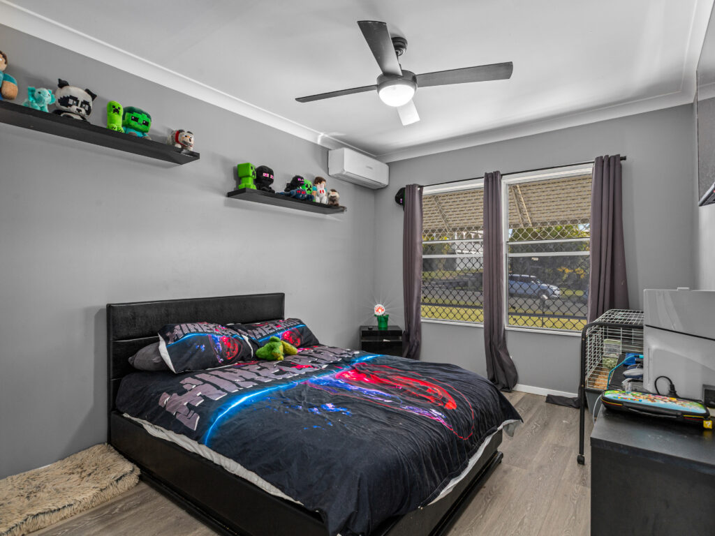 30 Lusitania Street, Newtown, QLD 4305