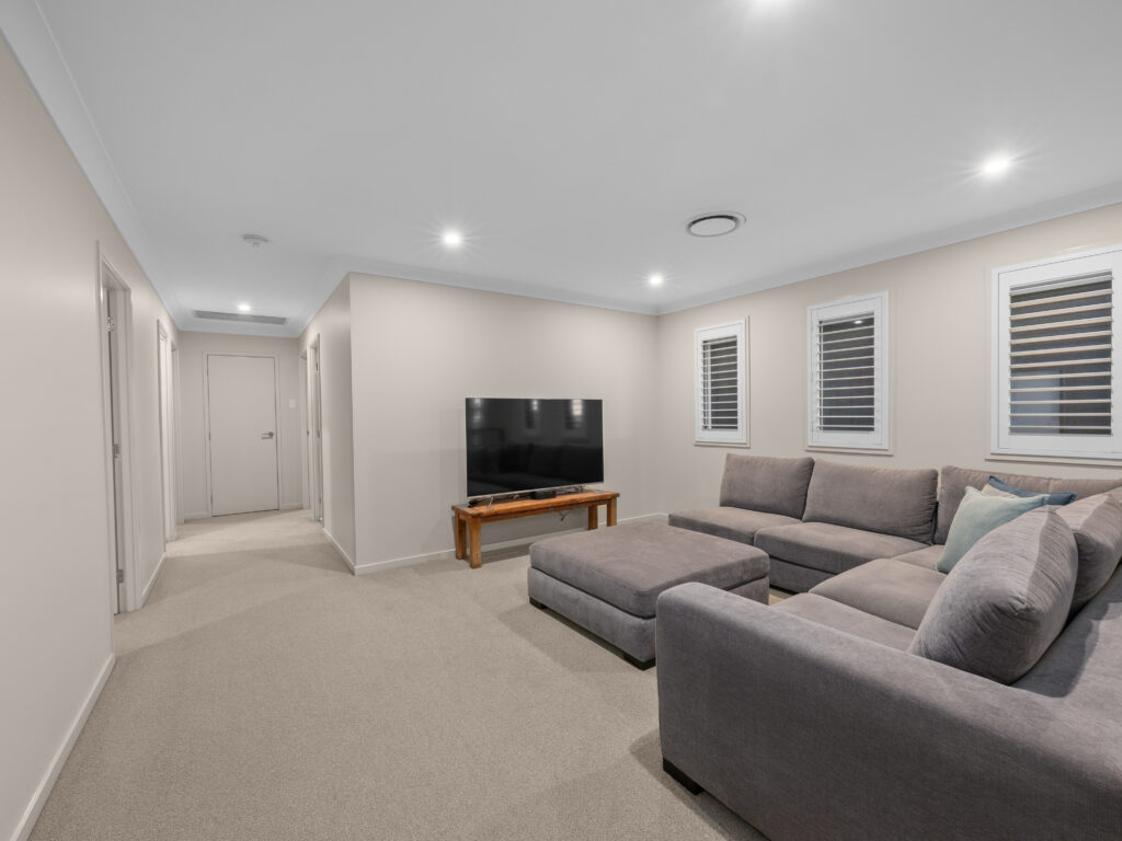 21/30 Botanic Crescent, Brookwater, QLD 4300