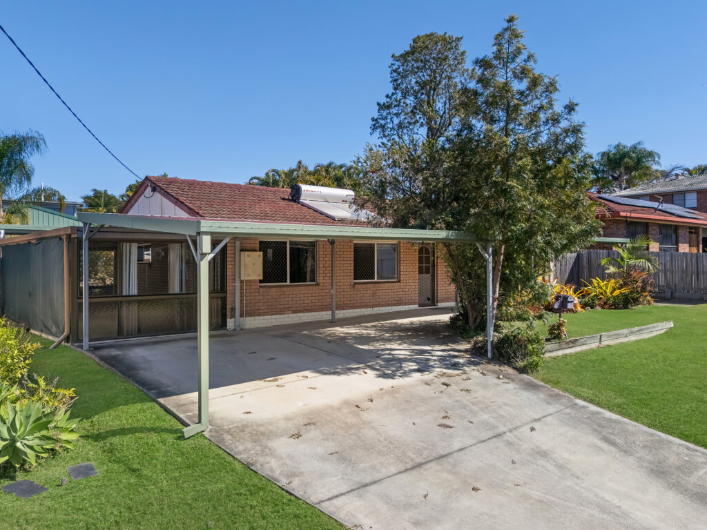 15 Melinda Street, Camira, QLD 4300