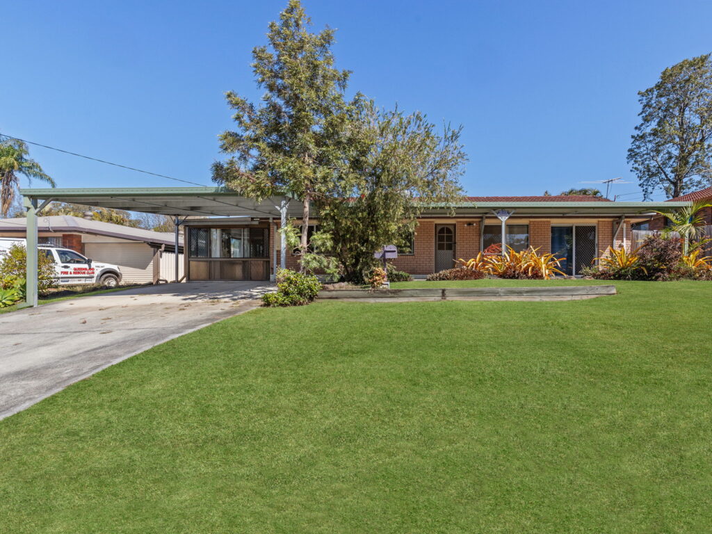 15 Melinda Street, Camira, QLD 4300