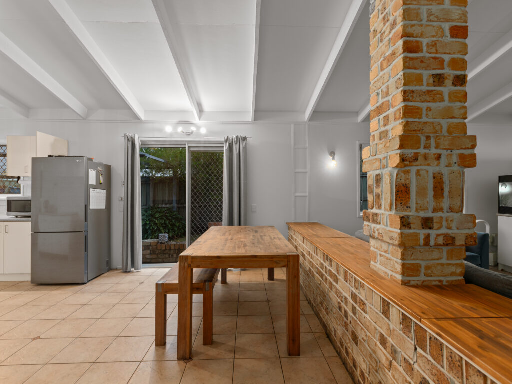 130 Redbank Plains Road, Bellbird Park, QLD 4300