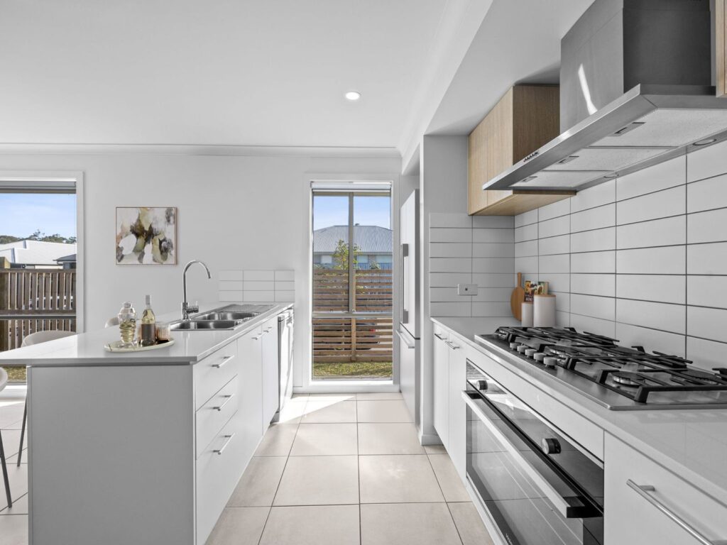 37 Rhythm Road, Ripley, QLD 4306