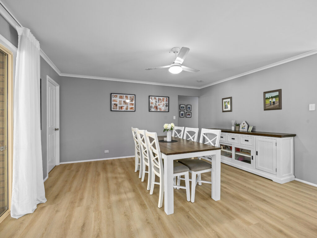 114 Equestrian Drive, Yamanto, QLD 4305