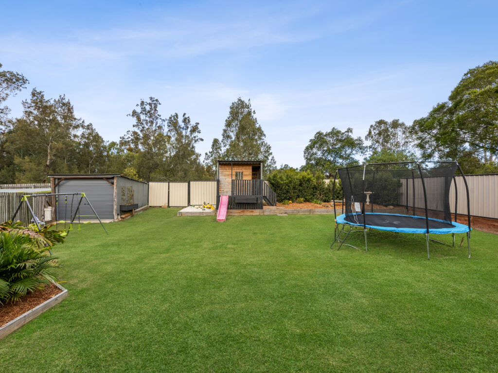 114 Equestrian Drive, Yamanto, QLD 4305