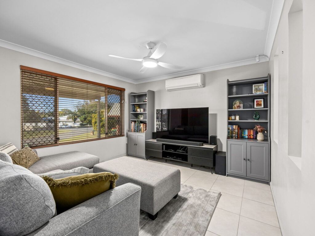 4 Pinkwood Court, Yamanto, QLD 4305