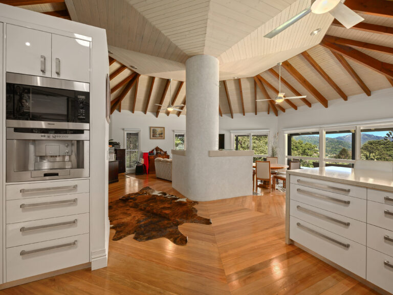 117 Reynolds Road, Currumbin Valley, QLD 4223