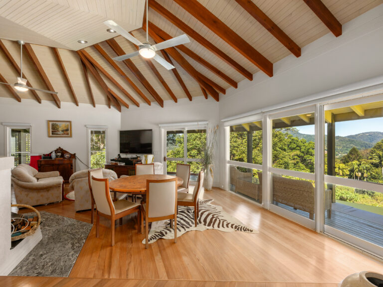 117 Reynolds Road, Currumbin Valley, QLD 4223