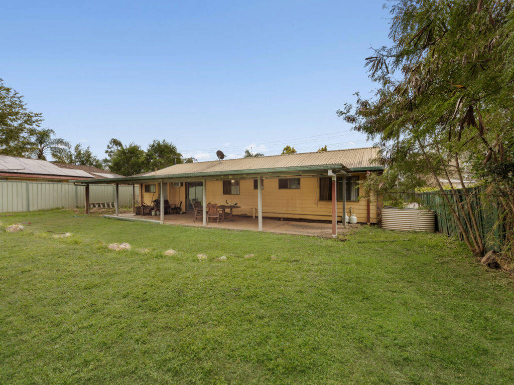 16 Cudgee Street, Redbank Plains, QLD 4301
