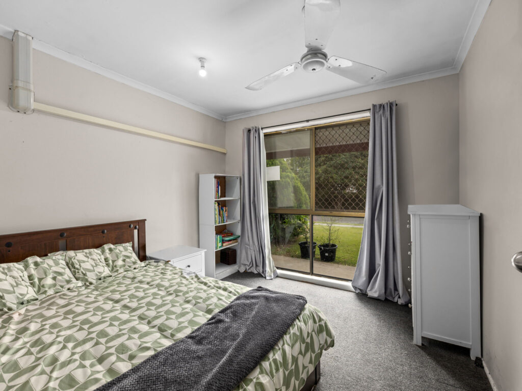 16 Cudgee Street, Redbank Plains, QLD 4301