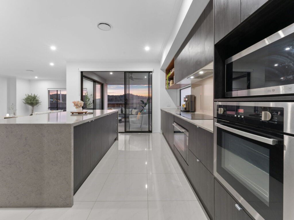 20 Potter Way, White Rock, QLD 4306