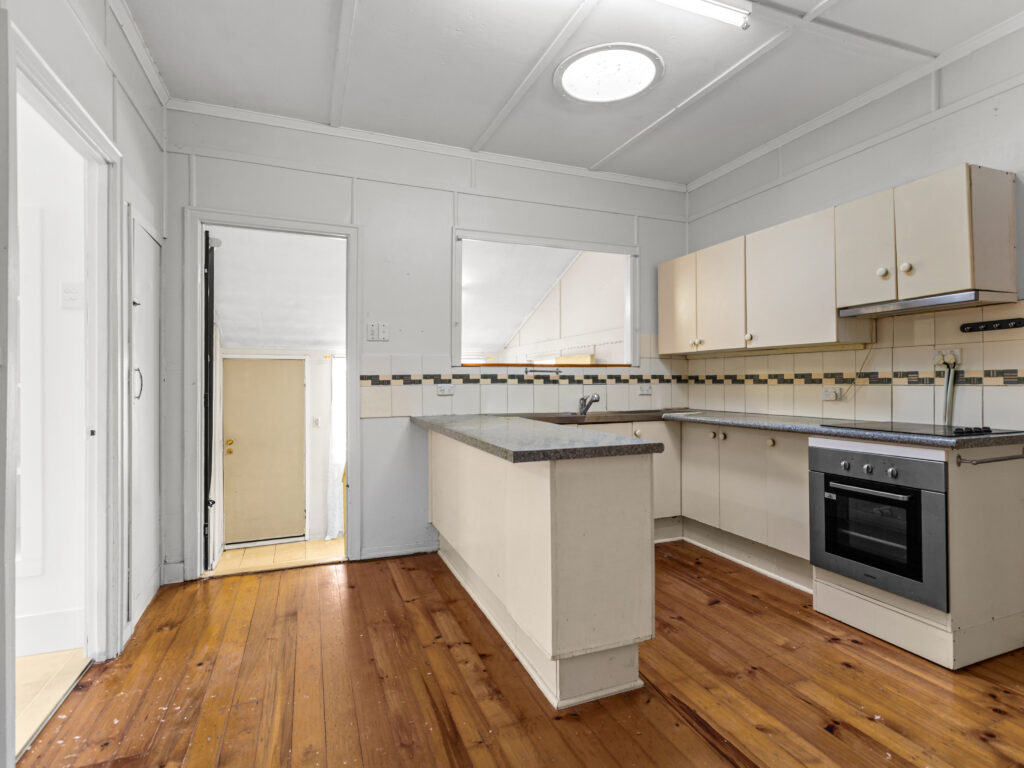 29 Phillip Street, One Mile, QLD 4305