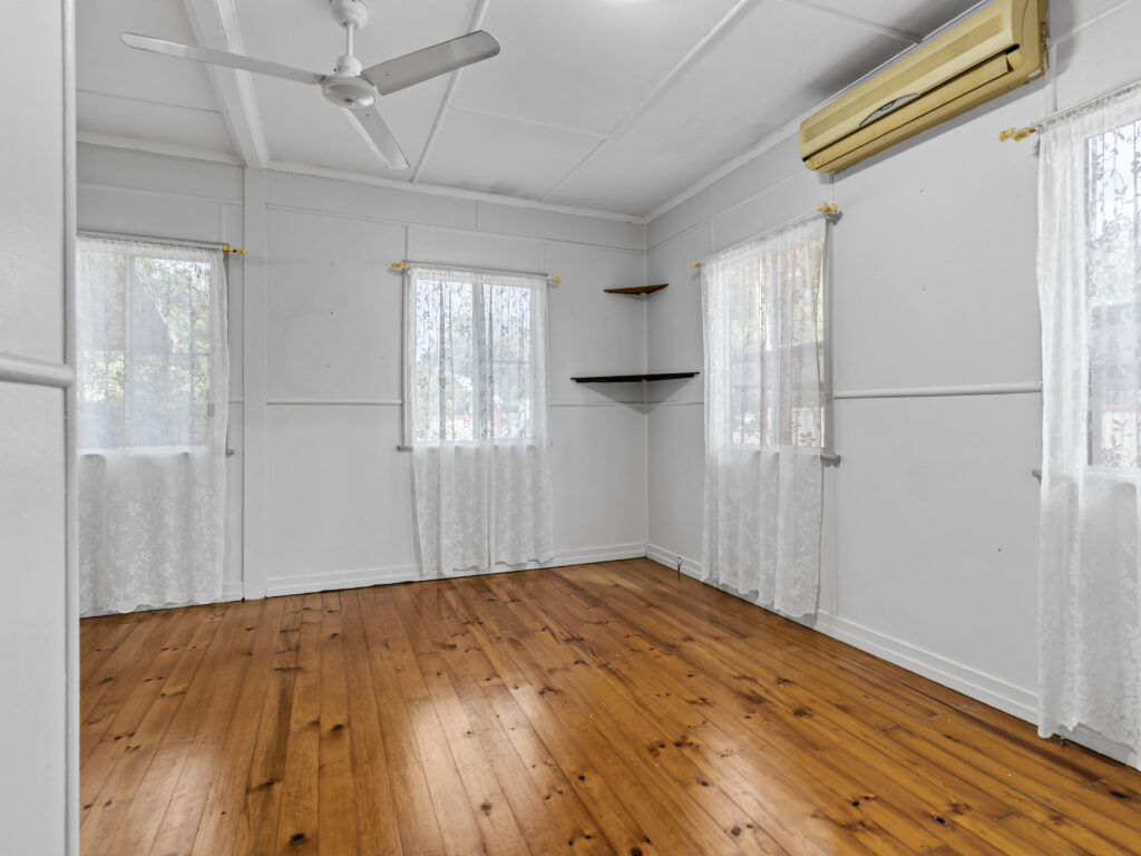 29 Phillip Street, One Mile, QLD 4305