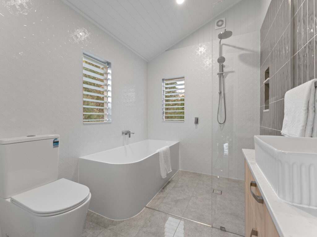 26 Andrews Court, Regency Downs, QLD 4341