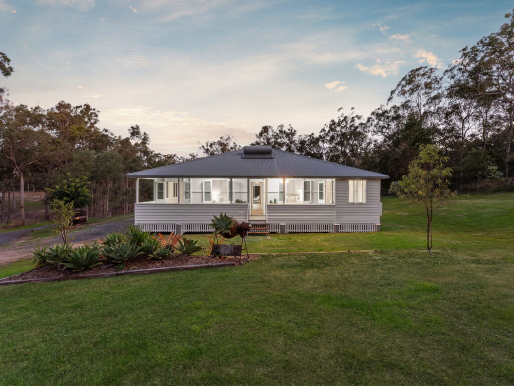 26 Andrews Court, Regency Downs, QLD 4341