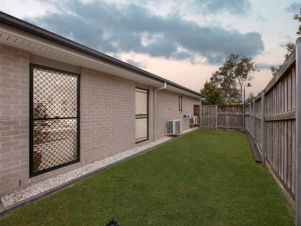 House-Deebing Heights-QLD-R2-4607486