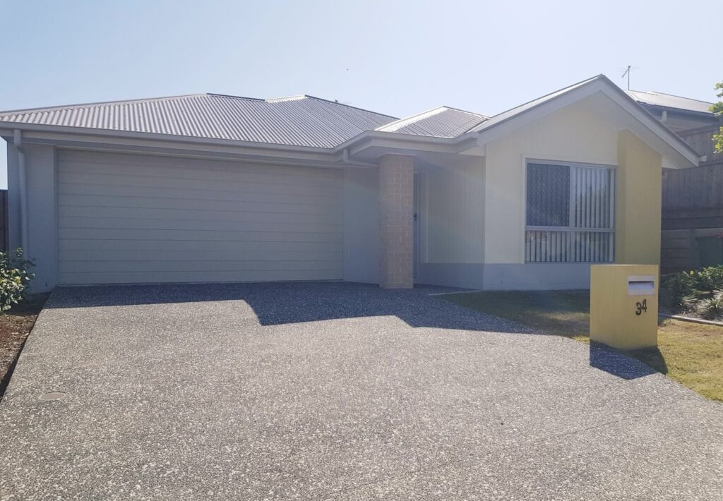 34 Beaufortia Street, Deebing Heights, QLD 4306