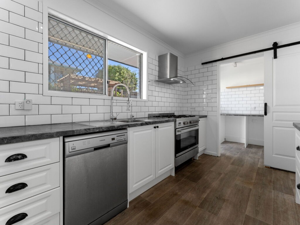 24 Dobell Avenue, Collingwood Park QLD 4301