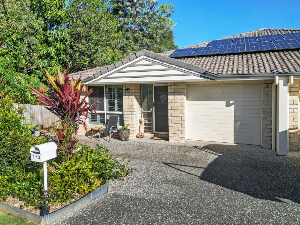 2/3 Boscawan Crescent, Bellbird Park, QLD 4300