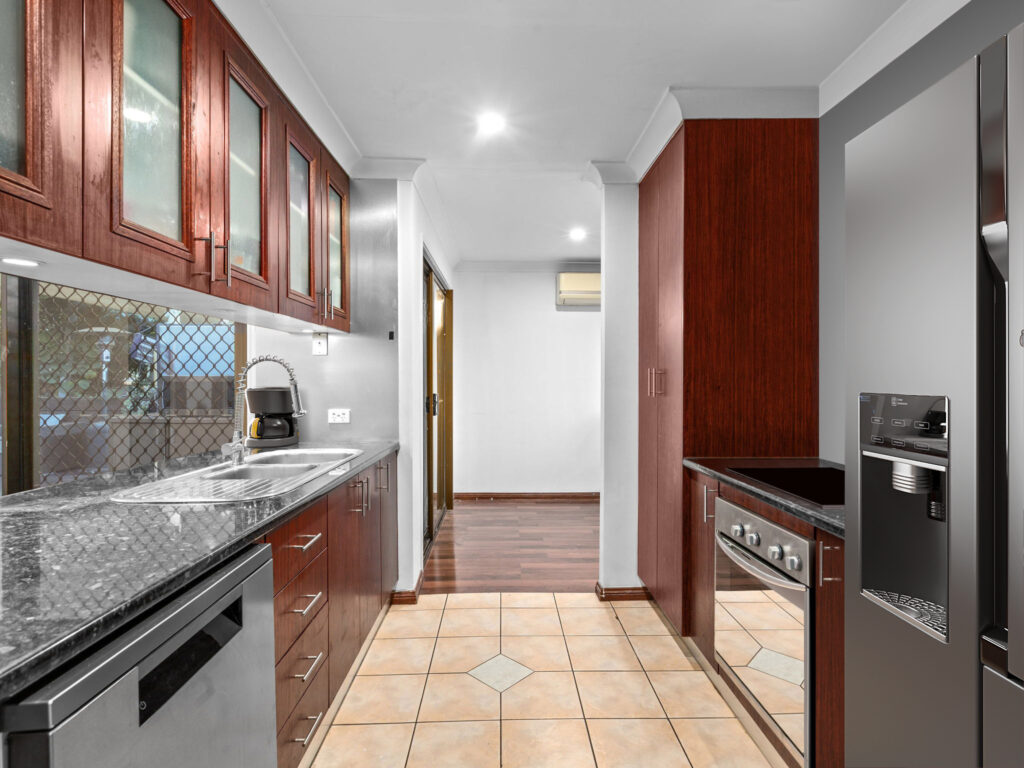 9 Henry Samuel Drive, Redbank Plains, QLD 4301