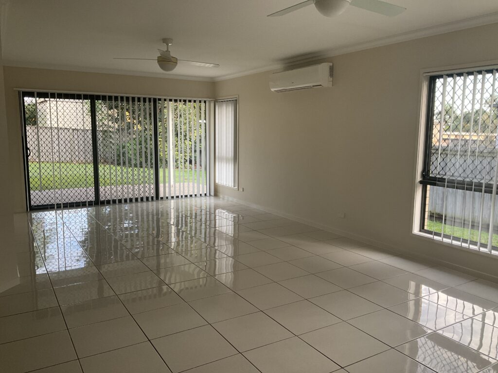 Raceview QLD 4305