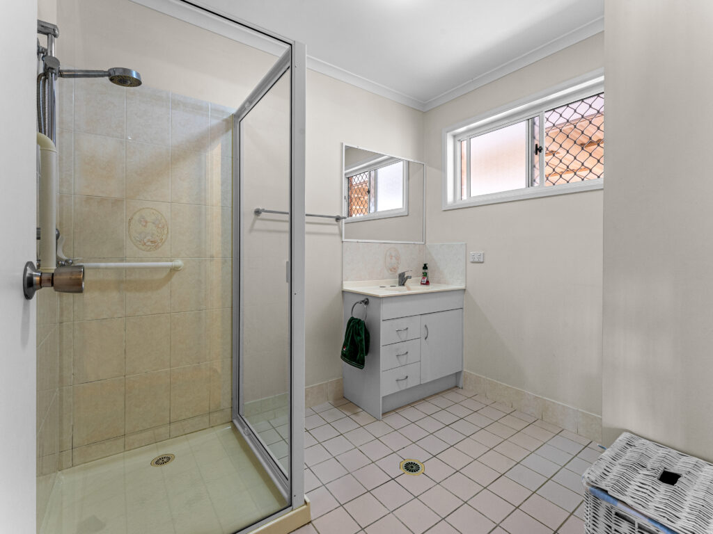25 Dimovski Court, Brendale, QLD 4500
