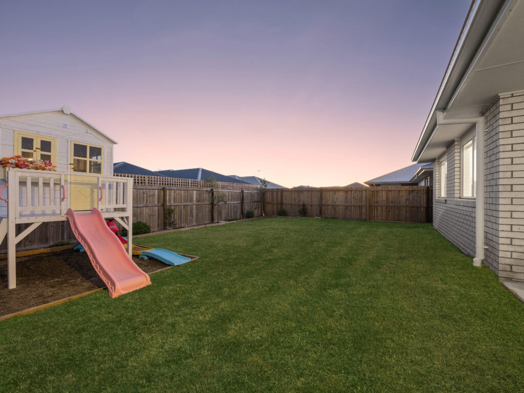 86 Parkland Drive, Walloon, QLD 4306