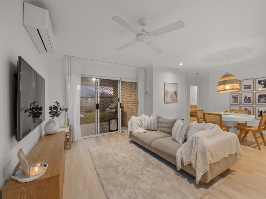 86 Parkland Drive, Walloon, QLD 4306