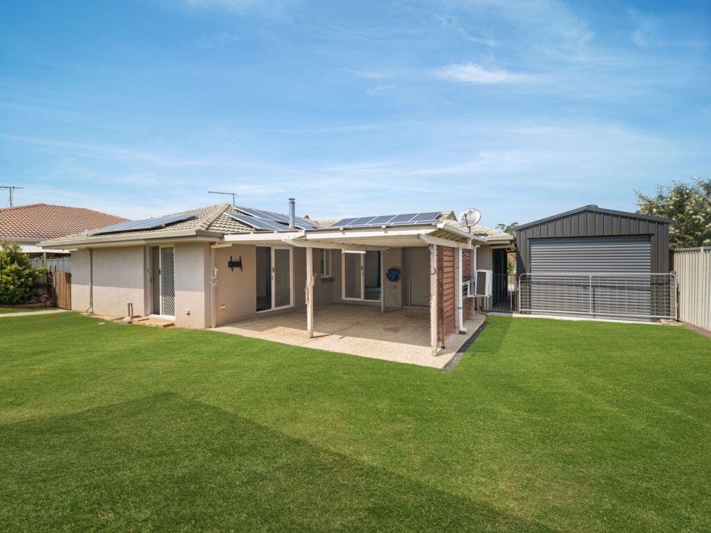 3 Hillier Court, Flinders View, QLD 4305