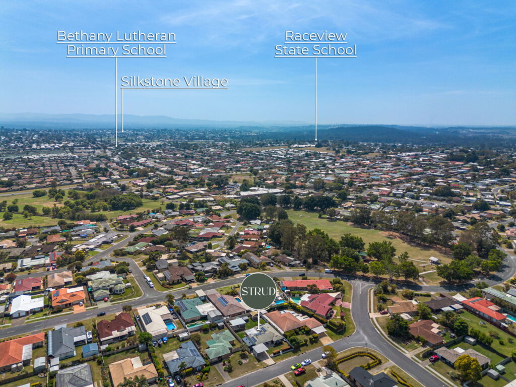 3 Hillier Court, Flinders View, QLD 4305