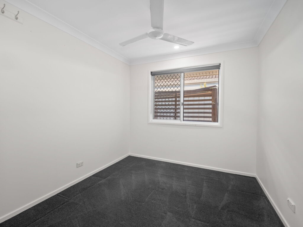 3 Hillier Court, Flinders View, QLD 4305