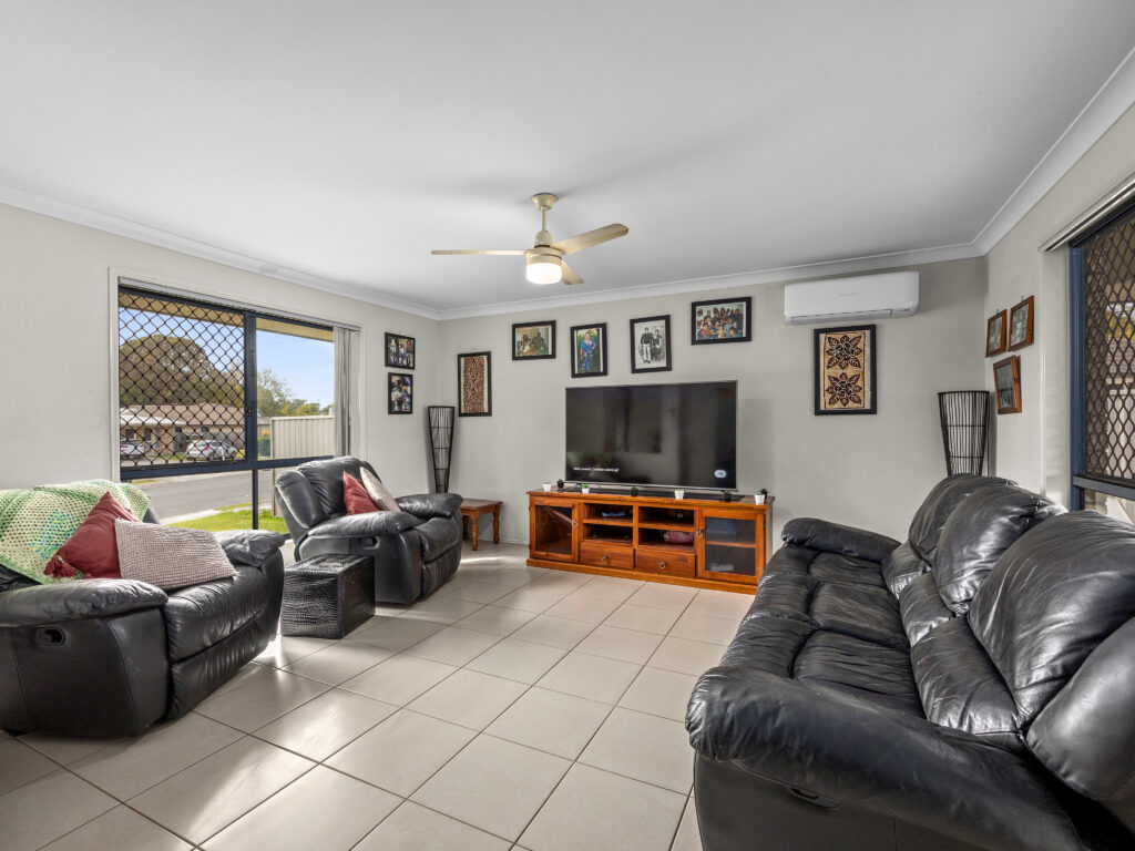 30 Highbury Drive, Redbank Plains, QLD 4301