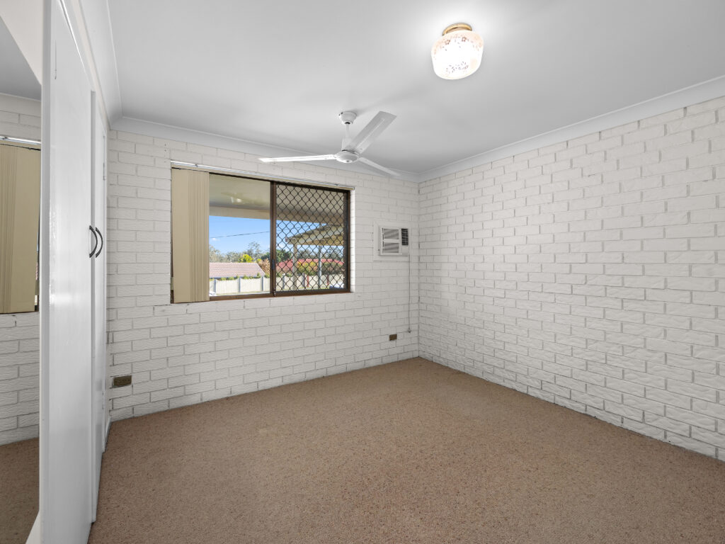 11 Garden Avenue, Camira, QLD 4300