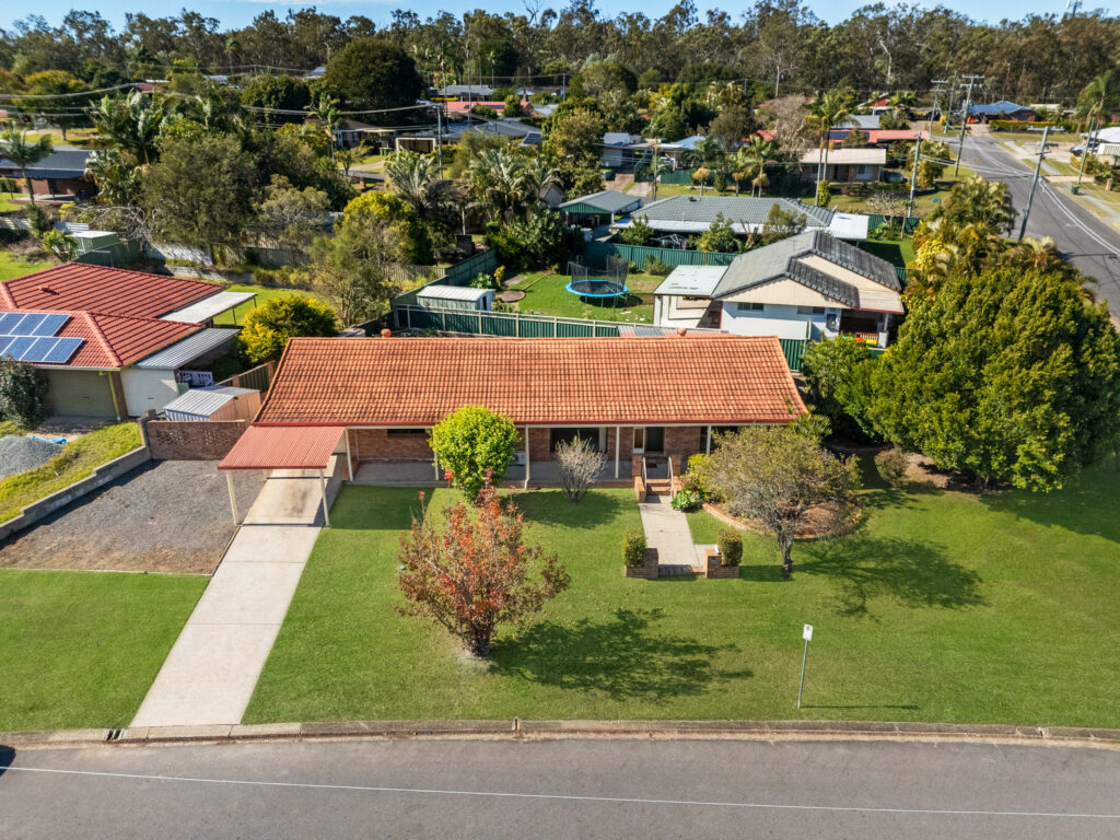 11 Garden Avenue, Camira, QLD 4300